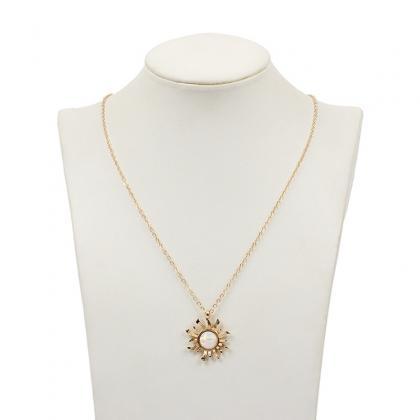 Fashion Silver Gold Sun Flower Pendant Necklace..