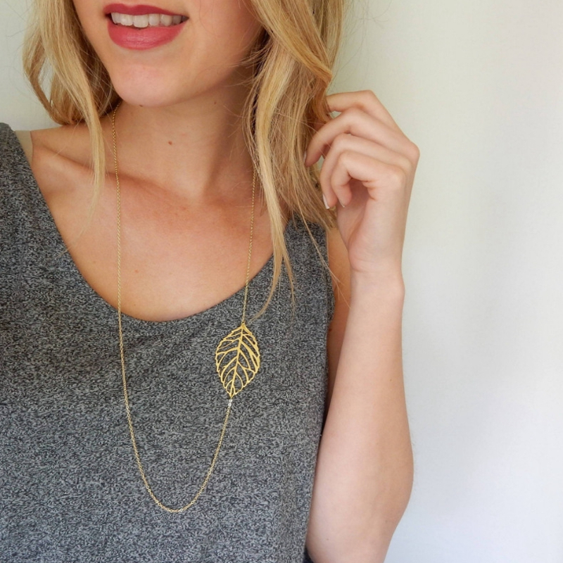 Elegant Gold Silver Leaf Necklace Minimalist Hollow Leaf Pendant Necklaces For Women